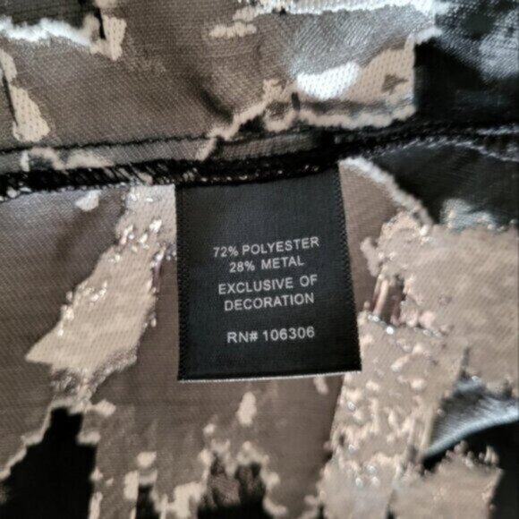 Metallic Silver Floral Print Blouse Sz Small - Picture 9 of 13